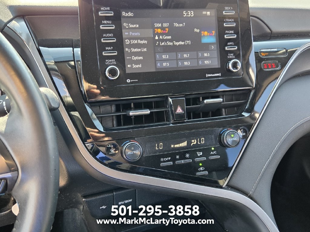 Used 2022 Toyota Camry SE FWD image 17