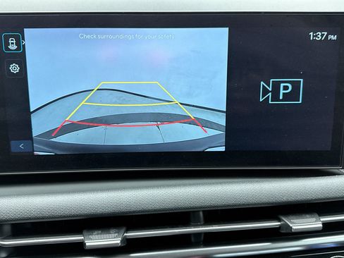 Used 2025 Hyundai Tucson SEL AWD/4WD image 10