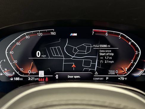 Used 2021 BMW 530i xDrive w/ M Sport Package AWD/4WD image 10