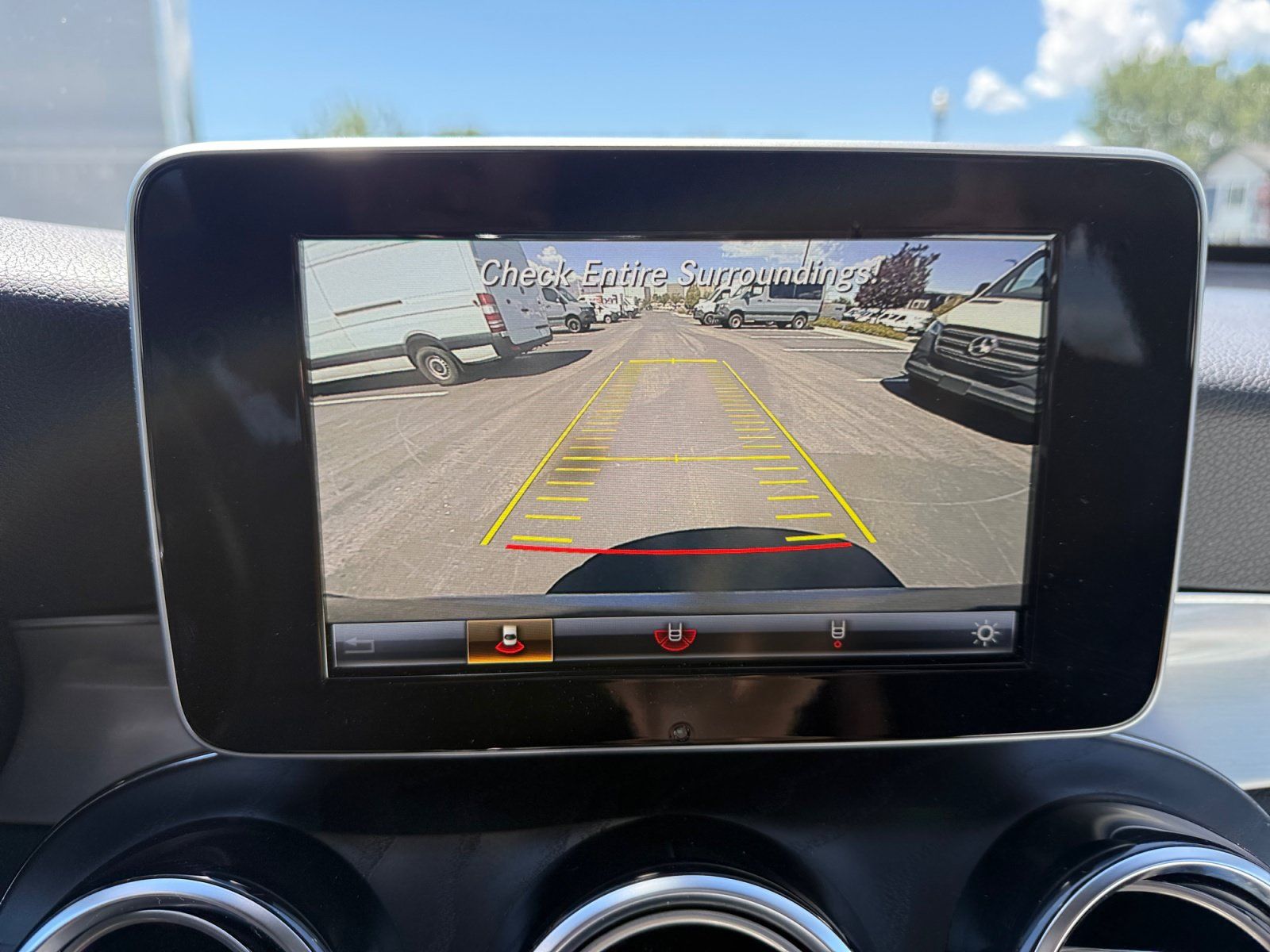 Used 2019 Mercedes-Benz GLC 300 4MATIC image 29
