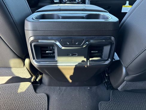 New 2026 GMC Sierra 2500 Denali w/ Denali Reserve Package image 27