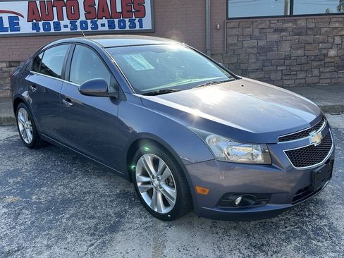 Used 2013 Chevrolet Cruze LTZ FWD image 2