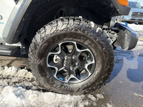 Used 2023 Jeep Wrangler Unlimited Rubicon 4xe w/ Cold Weather Group image 33