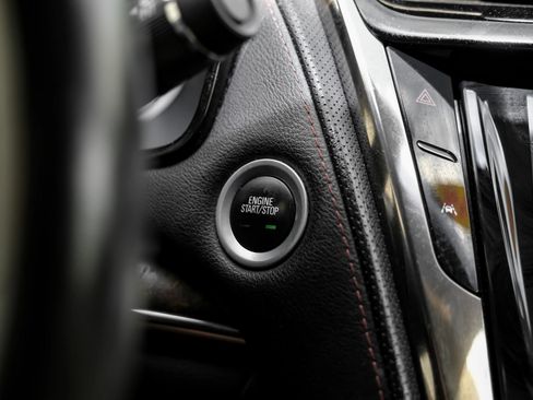 Used 2018 Cadillac CTS Vsport Premium Luxury RWD image 23