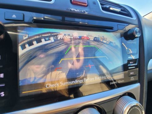 Used 2016 Subaru Crosstrek 2.0i Premium image 14