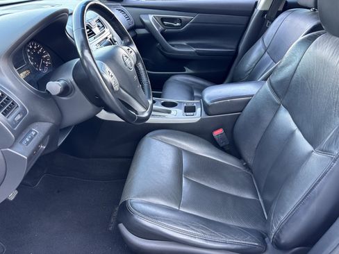 Used 2014 Nissan Altima 2.5 SL w/ Technology Package image 12