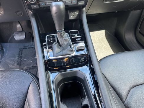 Used 2025 Jeep Compass Limited AWD/4WD image 42