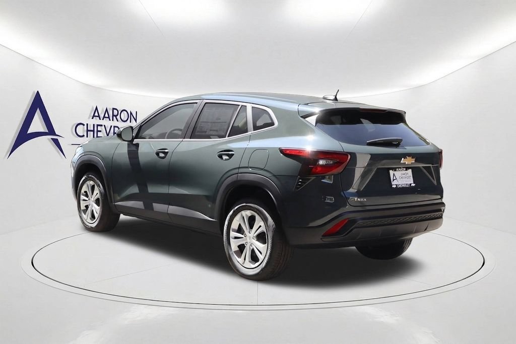 New 2026 Chevrolet Trax LS FWD image 7