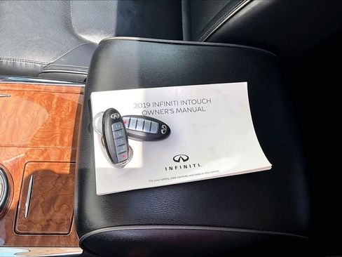 Used 2019 INFINITI QX80 Luxe w/ Proassist Package RWD image 15