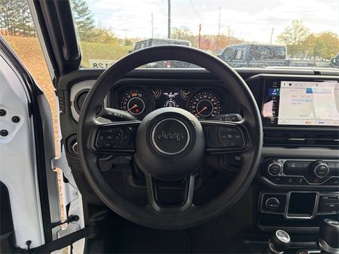 Used 2024 Jeep Wrangler Sport image 23