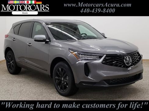 New 2025 Acura RDX SH-AWD image 1