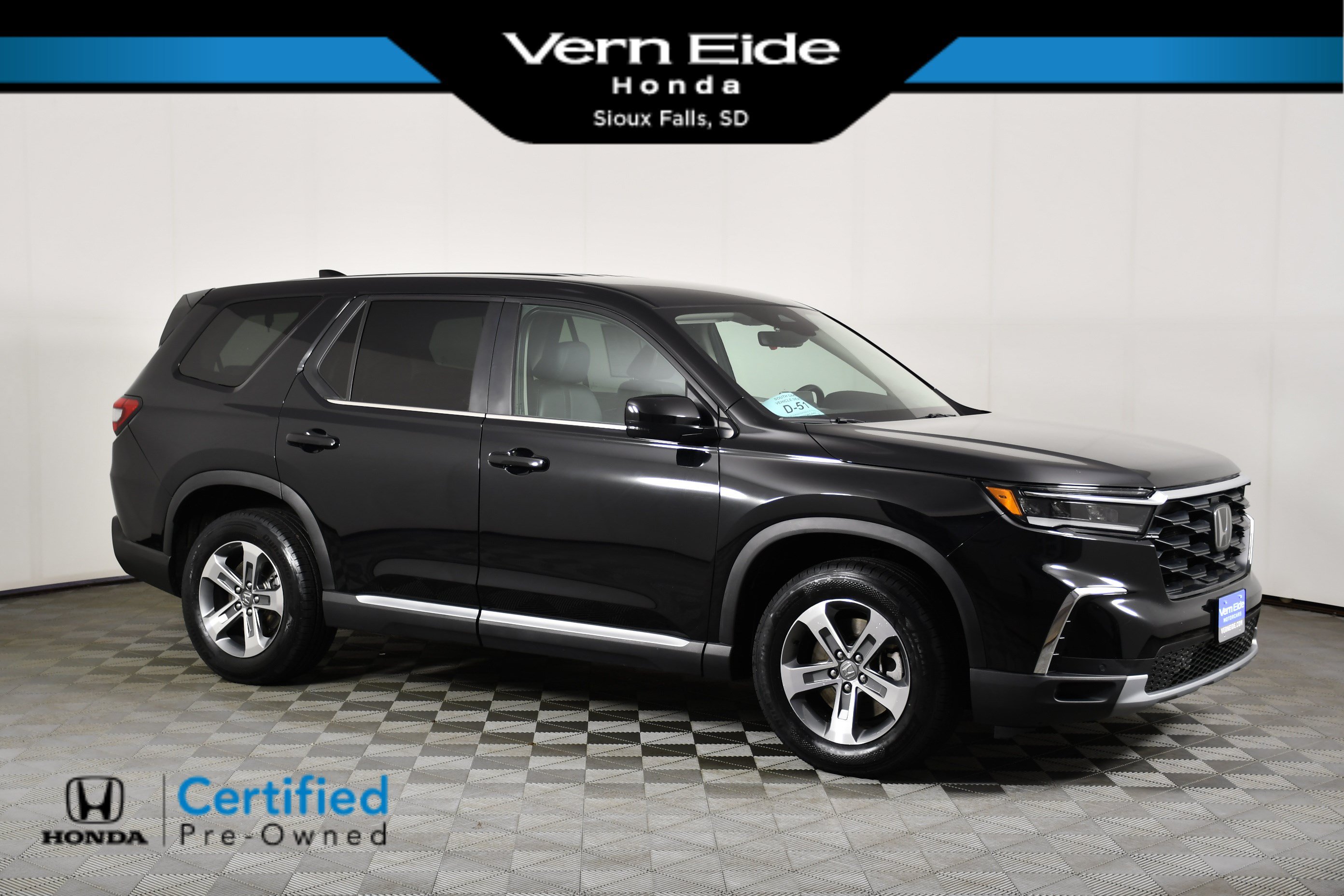 Certified 2023 Honda Pilot EX-L image 1