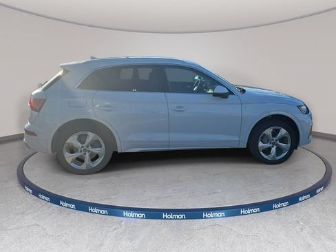 Used 2023 Audi Q5 2.0T Premium Plus w/ Premium Plus Package AWD/4WD image 5