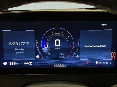 Used 2025 Chevrolet Traverse LT AWD/4WD image 14