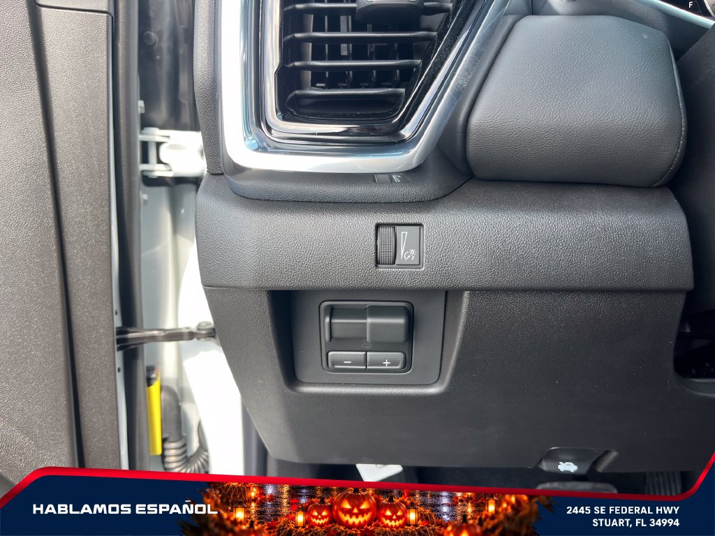 New 2026 GMC Canyon Elevation RWD image 24