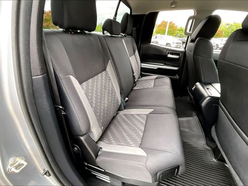 Certified 2018 Toyota Tundra SR5 w/ TRD Off Road Package AWD/4WD image 19