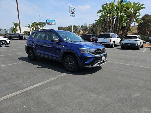 Certified 2023 Volkswagen Taos S FWD image 3
