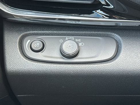 New 2026 Buick Envista Sport Touring w/ Convenience I Package image 28