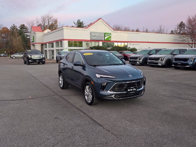 Used 2024 Buick Encore GX Preferred w/ Comfort Package AWD/4WD image 29