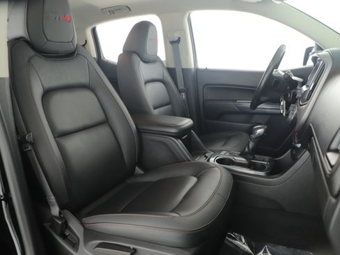 Used 2022 GMC Canyon AT4 w/ Trailering Package image 21