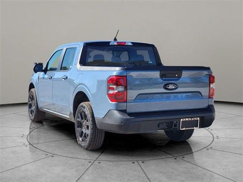 New 2025 Ford Maverick Lariat w/ Black Appearance Package image 10