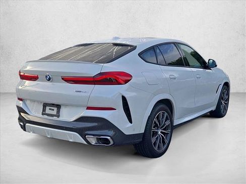 Used 2024 BMW X6 xDrive40i w/ Executive Package AWD/4WD image 5