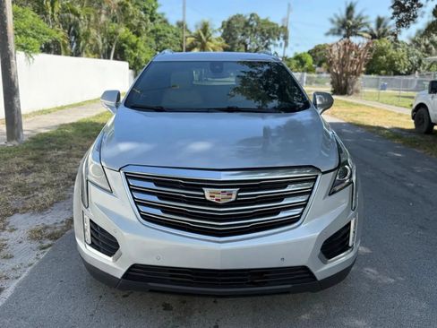 Used 2018 Cadillac XT5 Premium Luxury FWD image 5