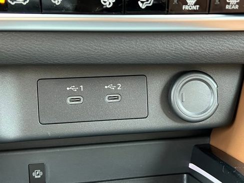 New 2026 Nissan Rogue Platinum AWD/4WD image 30