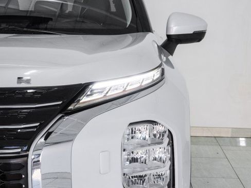 Used 2022 Mitsubishi Outlander SEL image 47