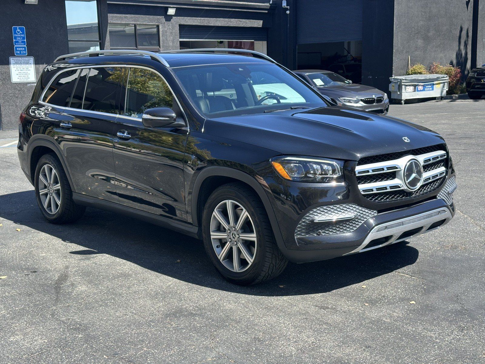 Used 2022 Mercedes-Benz GLS 450 4MATIC image 7