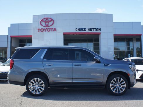 Used 2021 GMC Yukon Denali w/ Denali Premium Package image 1