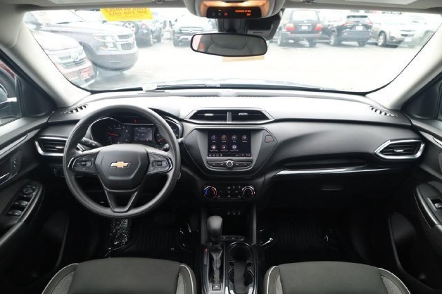 Used 2022 Chevrolet TrailBlazer LT FWD image 6