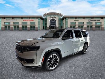 Used 2024 Jeep Wagoneer L Series III w/ Premium Group I