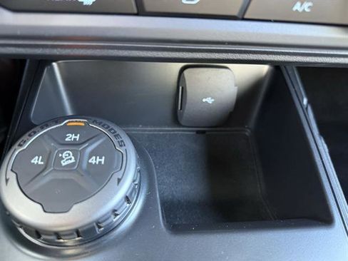 New 2025 Ford Bronco 4-Door image 18