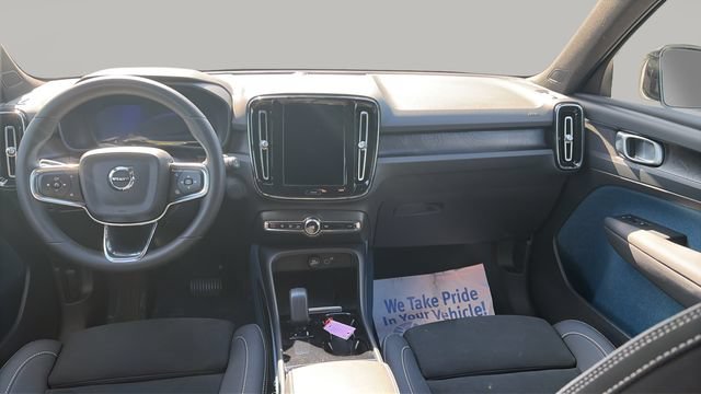 Certified 2023 Volvo XC40 Recharge Plus w/ Protection Package Premier AWD/4WD image 15
