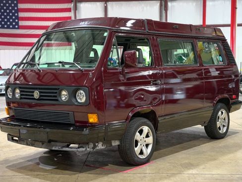 Used 1990 Volkswagen Vanagon Multi-Van image 1