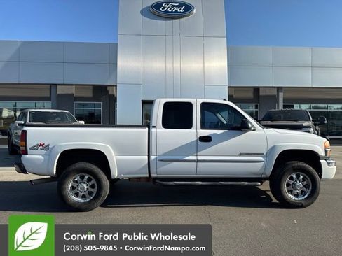Used 2004 GMC Sierra 2500 SLT AWD/4WD image 7