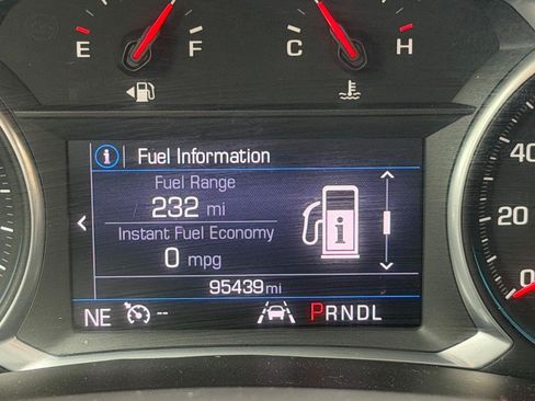 Used 2020 Chevrolet Equinox LT FWD image 20