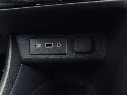 Used 2023 Buick Encore GX Preferred w/ Cold Weather Comfort Package image 28