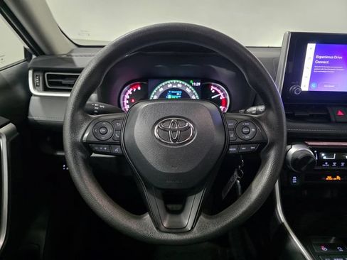 Used 2024 Toyota RAV4 LE AWD/4WD image 16