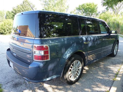 Used 2019 Ford Flex SEL w/ Equipment Group 202A AWD/4WD image 12