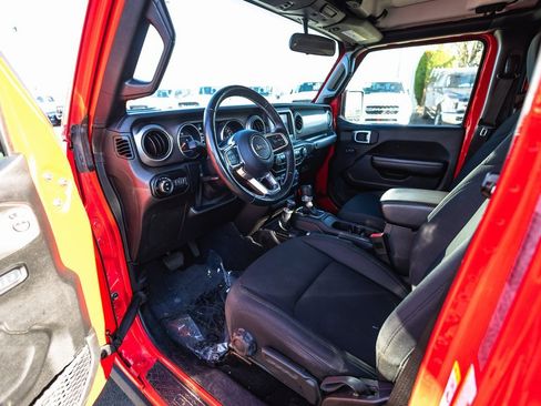 Used 2020 Jeep Gladiator Sport w/ Quick Order Package 24S image 20