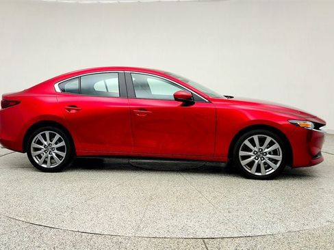 Used 2025 MAZDA MAZDA3 s FWD image 4