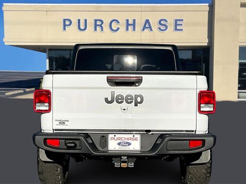 Used 2022 Jeep Gladiator Sport image 5