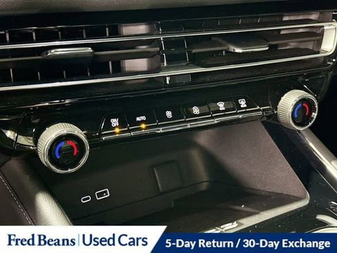 Used 2026 Chevrolet Traverse LT w/ Driver Confidence Package AWD/4WD image 22