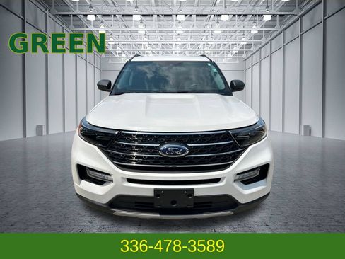 Used 2023 Ford Explorer XLT w/ Equipment Group 202A AWD/4WD image 8