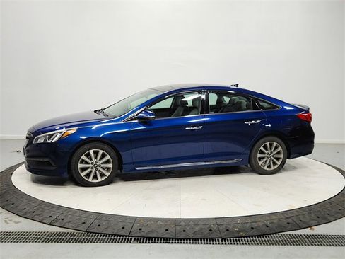 Used 2016 Hyundai Sonata Limited w/ Option Group 04 image 4