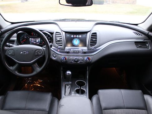 Used 2019 Chevrolet Impala LT image 28