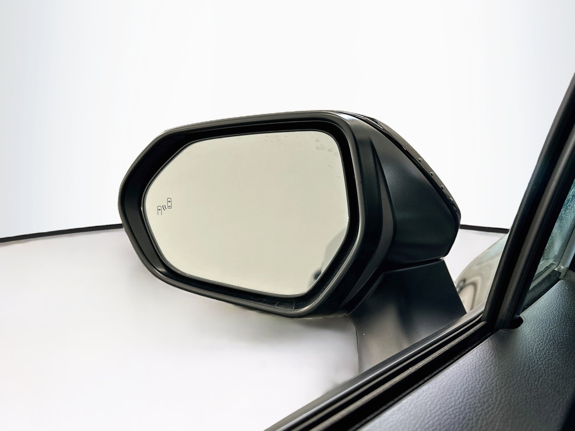 Used 2026 Toyota Corolla LE FWD image 16