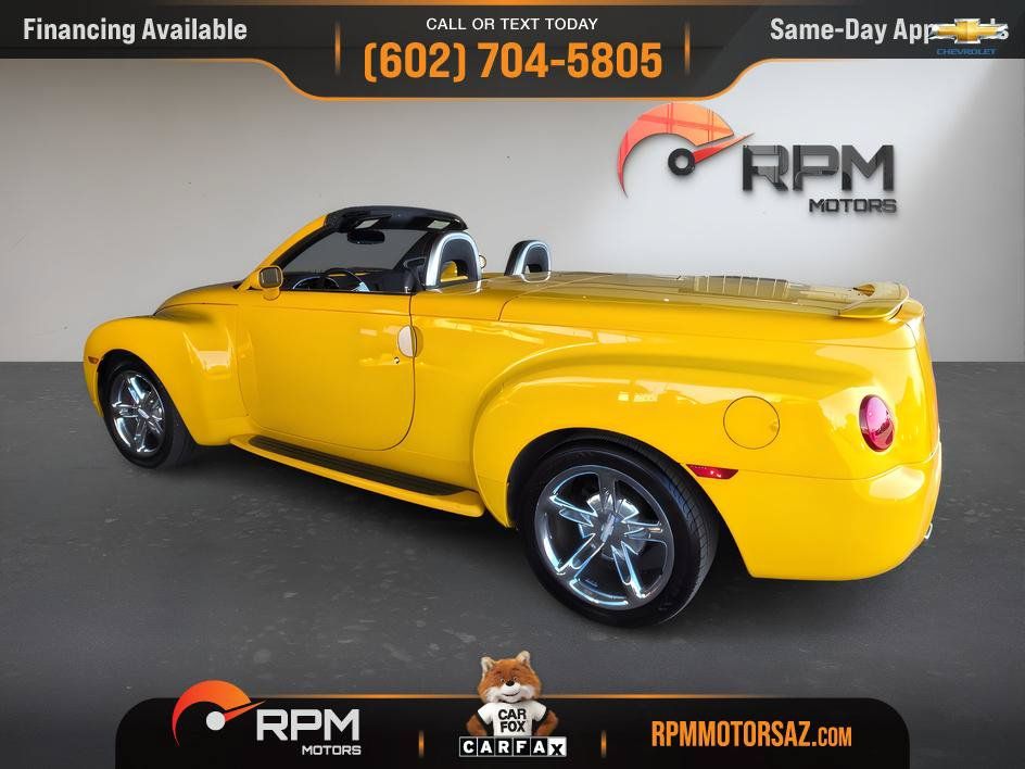 Used 2004 Chevrolet SSR w/ Preferred Equipment Group RWD image 20